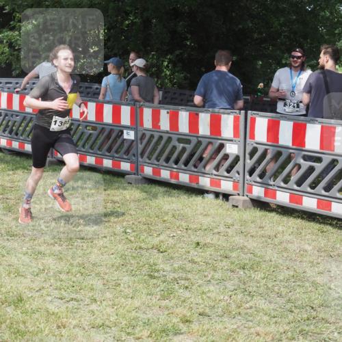 15.06.2025 - 27. Vierlanden-Triathlon KatJ http://msf.ph/oto/8039140 15.06.2025 11:34:59 Schwimmen  meine-sportfotos.de