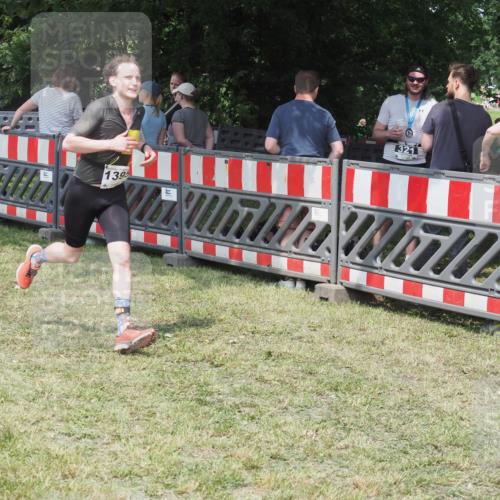 15.06.2025 - 27. Vierlanden-Triathlon KatJ http://msf.ph/oto/8039144 15.06.2025 11:34:59 Schwimmen  meine-sportfotos.de