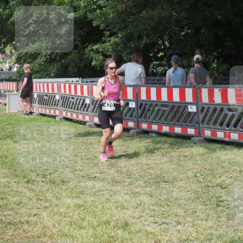 15.06.2025 - 27. Vierlanden-Triathlon KatJ http://msf.ph/oto/8039312 15.06.2025 11:35:41 Schwimmen  meine-sportfotos.de