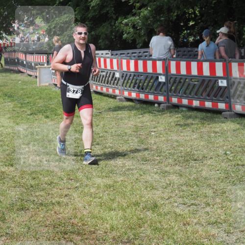 21.06.2025 - 27. Vierlanden-Triathlon KatJ http://msf.ph/oto/8039527 15.06.2025 11:36:13 Schwimmen  meine-sportfotos.de