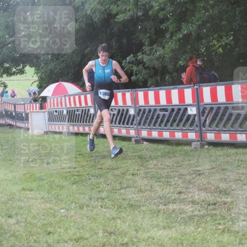 21.06.2025 - 27. Vierlanden-Triathlon KatJ http://msf.ph/oto/8039545 15.06.2025 14:23:34 Ziel 1247, 1308 meine-sportfotos.de
