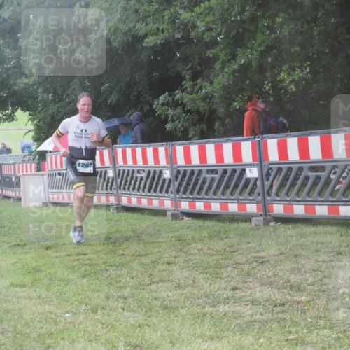 21.06.2025 - 27. Vierlanden-Triathlon KatJ http://msf.ph/oto/8039632 15.06.2025 14:23:48 Ziel 1267, 1300 meine-sportfotos.de