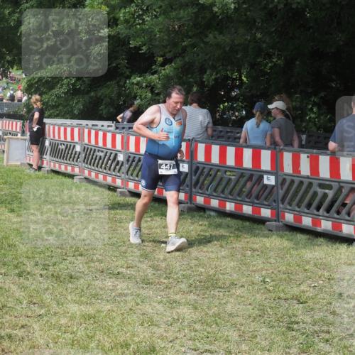 21.06.2025 - 27. Vierlanden-Triathlon KatJ http://msf.ph/oto/8039662 15.06.2025 11:36:39 Schwimmen  meine-sportfotos.de