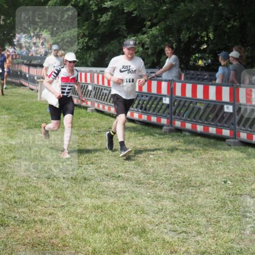 15.06.2025 - 27. Vierlanden-Triathlon KatJ http://msf.ph/oto/8039877 15.06.2025 11:37:28 Schwimmen  meine-sportfotos.de