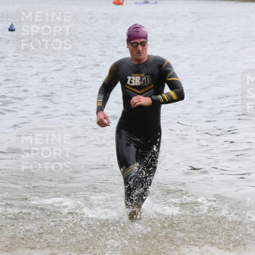 21.06.2025 - 27. Vierlanden-Triathlon Lena Gebhardt http://msf.ph/oto/8039895 15.06.2025 12:54:07 Schwimmen 1102, 1114, 1124, 1125, 1127, 1145, 1158 meine-sportfotos.de
