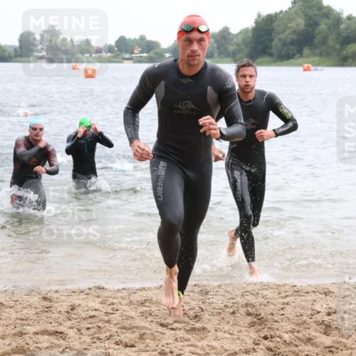 21.06.2025 - 27. Vierlanden-Triathlon Lena Gebhardt http://msf.ph/oto/8039956 15.06.2025 12:54:12 Schwimmen 1102, 1114, 1124, 1125, 1127, 1141, 1145, 1158, 1162 meine-sportfotos.de