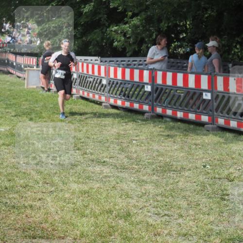 15.06.2025 - 27. Vierlanden-Triathlon KatJ http://msf.ph/oto/8039976 15.06.2025 11:37:43 Schwimmen  meine-sportfotos.de