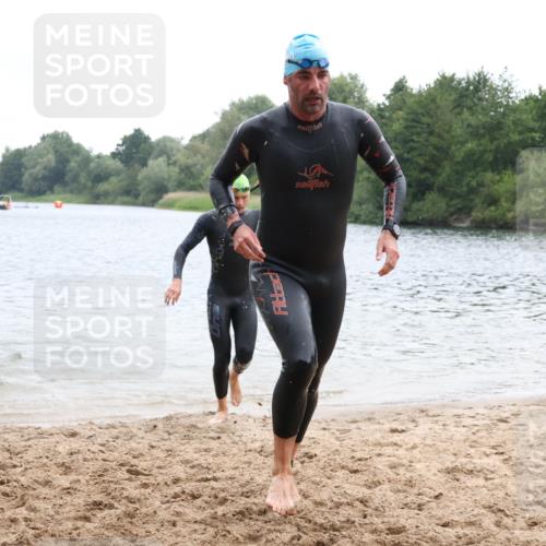 21.06.2025 - 27. Vierlanden-Triathlon Lena Gebhardt http://msf.ph/oto/8040145 15.06.2025 12:54:54 Schwimmen 1097, 1115, 1136, 1137, 1138, 1143, 1146, 1153, 1154, 1155, 1157 meine-sportfotos.de