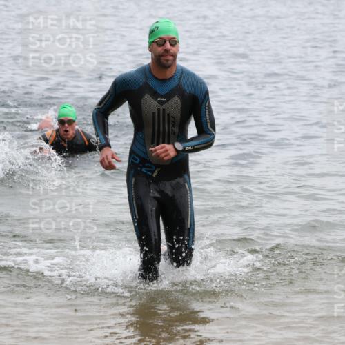 21.06.2025 - 27. Vierlanden-Triathlon Lena Gebhardt http://msf.ph/oto/8040167 15.06.2025 12:54:59 Schwimmen 1120, 1136, 1138, 1146, 1153, 1155, 1157, 1161 meine-sportfotos.de