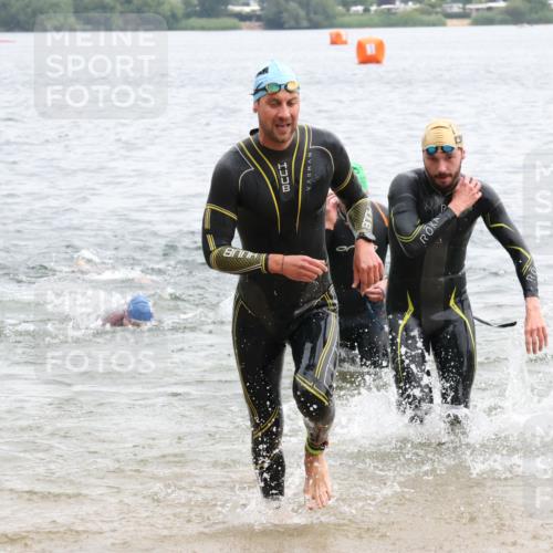 21.06.2025 - 27. Vierlanden-Triathlon Lena Gebhardt http://msf.ph/oto/8040197 15.06.2025 12:55:05 Schwimmen 1107, 1120, 1126, 1128, 1136, 1146, 1153, 1155, 1161 meine-sportfotos.de
