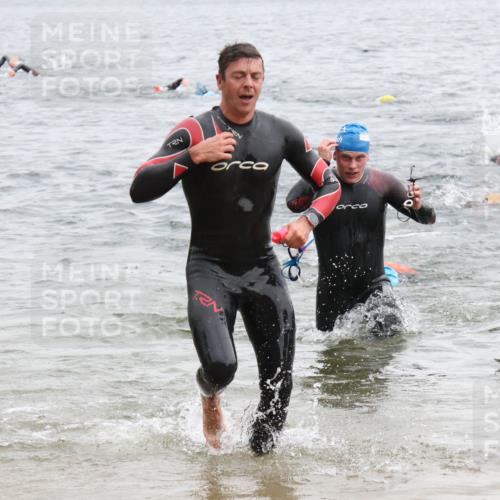 21.06.2025 - 27. Vierlanden-Triathlon Lena Gebhardt http://msf.ph/oto/8040300 15.06.2025 12:55:26 Schwimmen 1108, 1110, 1112, 1116, 1123, 1148, 1156 meine-sportfotos.de
