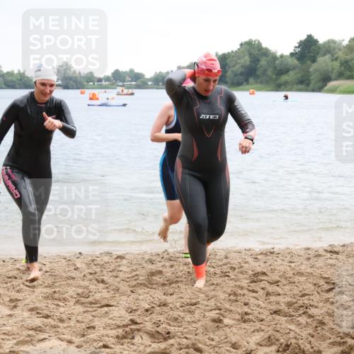 21.06.2025 - 27. Vierlanden-Triathlon Lena Gebhardt http://msf.ph/oto/8041681 15.06.2025 13:08:20 Schwimmen 1168, 1173, 1176, 1178, 1185, 1198, 1202, 1212, 1229 meine-sportfotos.de