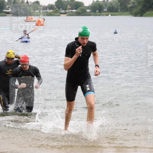 21.06.2025 - 27. Vierlanden-Triathlon Lena Gebhardt http://msf.ph/oto/8042447 15.06.2025 13:20:57 Schwimmen 1238, 1265, 1272, 1273, 1281, 1300, 1303, 1308 meine-sportfotos.de