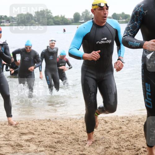 21.06.2025 - 27. Vierlanden-Triathlon Lena Gebhardt http://msf.ph/oto/8042643 15.06.2025 13:21:58 Schwimmen 1231, 1236, 1244, 1251, 1252, 1255, 1258, 1263, 1270, 1271, 1276, 1291, 1294, 1313 meine-sportfotos.de