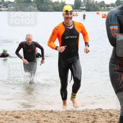 21.06.2025 - 27. Vierlanden-Triathlon Lena Gebhardt http://msf.ph/oto/8042737 15.06.2025 13:22:11 Schwimmen 1231, 1236, 1239, 1251, 1258, 1263, 1271, 1274, 1275, 1276, 1294 meine-sportfotos.de