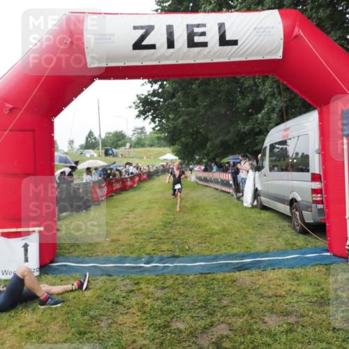 21.06.2025 - 27. Vierlanden-Triathlon MichiJ http://msf.ph/oto/8045067 15.06.2026 13:50:58 Ziel 1098, 1108, 1120, 1132, 1134, 1136 meine-sportfotos.de