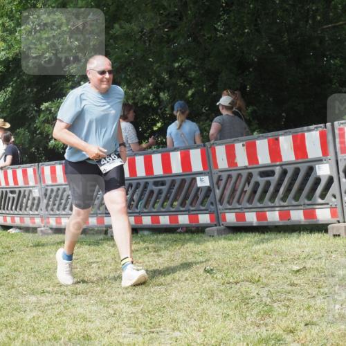 21.06.2025 - 27. Vierlanden-Triathlon KatJ http://msf.ph/oto/8052133 15.06.2025 11:48:47 Ziel 466, 510 meine-sportfotos.de