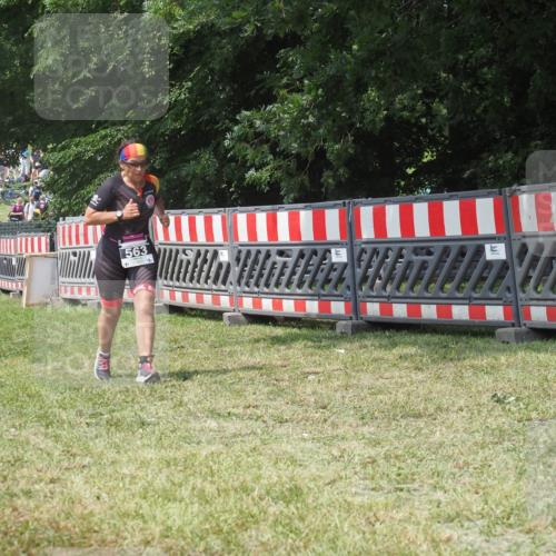 21.06.2025 - 27. Vierlanden-Triathlon KatJ http://msf.ph/oto/8052461 15.06.2025 11:57:36 Ziel 478, 563 meine-sportfotos.de
