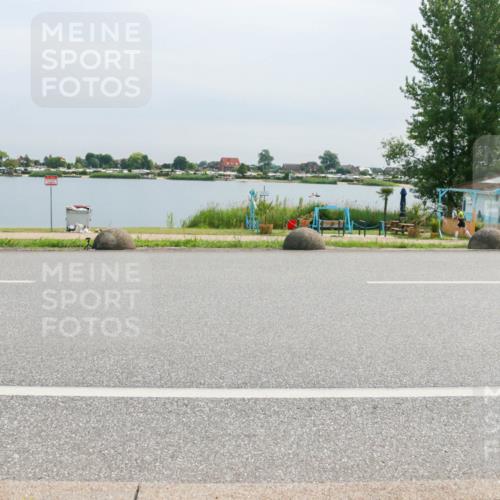 15.06.2025 - 27. Vierlanden-Triathlon H.Heesch http://msf.ph/oto/8052791 15.06.2025 11:01:06 Radfahren 163, 695 meine-sportfotos.de