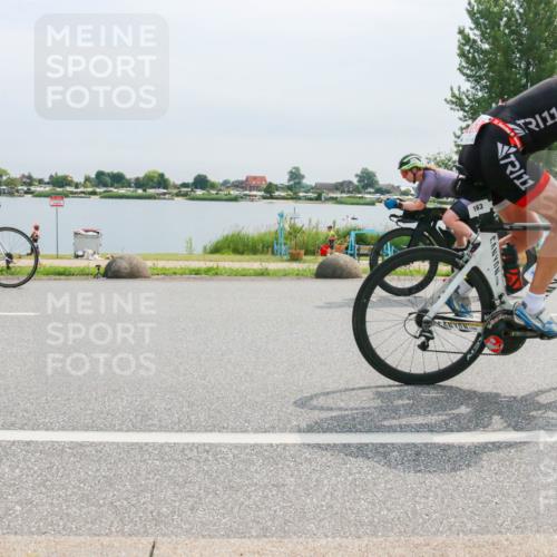 15.06.2025 - 27. Vierlanden-Triathlon H.Heesch http://msf.ph/oto/8052815 15.06.2025 11:01:09 Radfahren 2, 123, 163, 194, 216, 241, 479, 695 meine-sportfotos.de