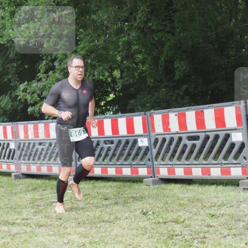 21.06.2025 - 27. Vierlanden-Triathlon KatJ http://msf.ph/oto/8053038 15.06.2025 12:13:21 Ziel 251, 869 meine-sportfotos.de