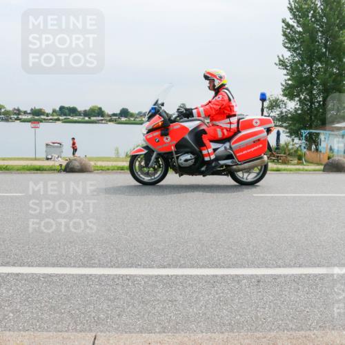 15.06.2025 - 27. Vierlanden-Triathlon H.Heesch http://msf.ph/oto/8053051 15.06.2025 11:03:37 Radfahren 159, 210, 715 meine-sportfotos.de