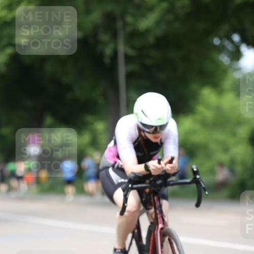 15.06.2025 - 7 Türme Triathlon Yannick Fuchs http://msf.ph/oto/8053369 15.06.2025 13:40:55 Radfahren  meine-sportfotos.de