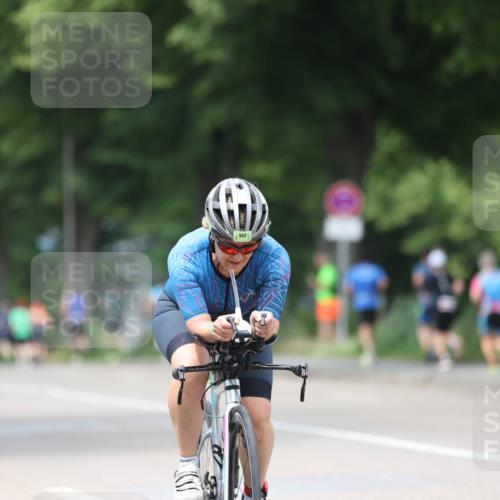15.06.2025 - 7 Türme Triathlon Yannick Fuchs http://msf.ph/oto/8053373 15.06.2025 13:40:57 Radfahren 552 meine-sportfotos.de