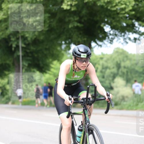 15.06.2025 - 7 Türme Triathlon Yannick Fuchs http://msf.ph/oto/8053395 15.06.2025 13:41:12 Radfahren 984 meine-sportfotos.de