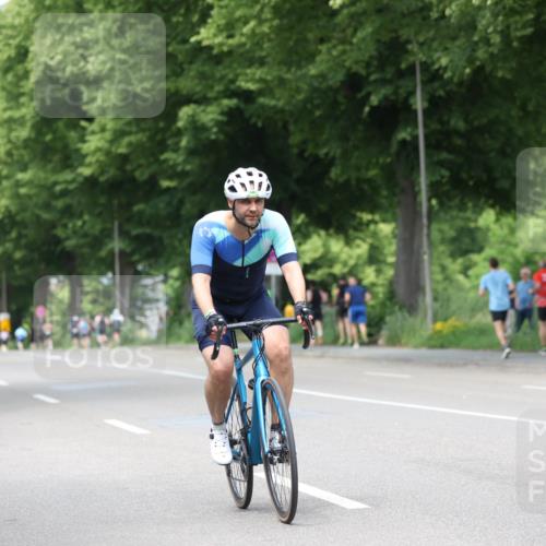 15.06.2025 - 7 Türme Triathlon Yannick Fuchs http://msf.ph/oto/8053401 15.06.2025 13:41:18 Radfahren  meine-sportfotos.de