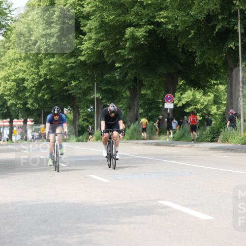 15.06.2025 - 7 Türme Triathlon Yannick Fuchs http://msf.ph/oto/8053427 15.06.2025 13:41:56 Radfahren  meine-sportfotos.de