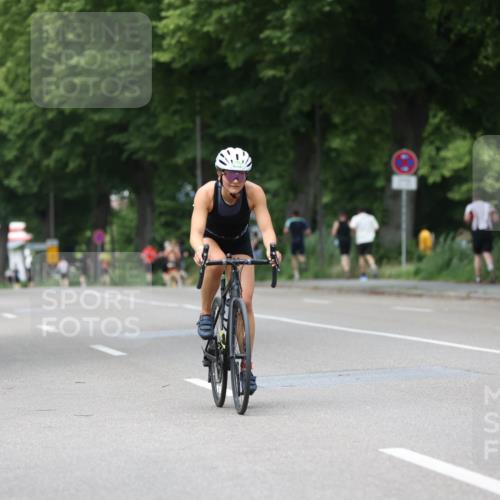 15.06.2025 - 7 Türme Triathlon Yannick Fuchs http://msf.ph/oto/8053453 15.06.2025 13:42:16 Radfahren  meine-sportfotos.de