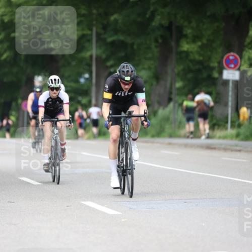 15.06.2025 - 7 Türme Triathlon Yannick Fuchs http://msf.ph/oto/8053471 15.06.2025 13:42:35 Radfahren  meine-sportfotos.de