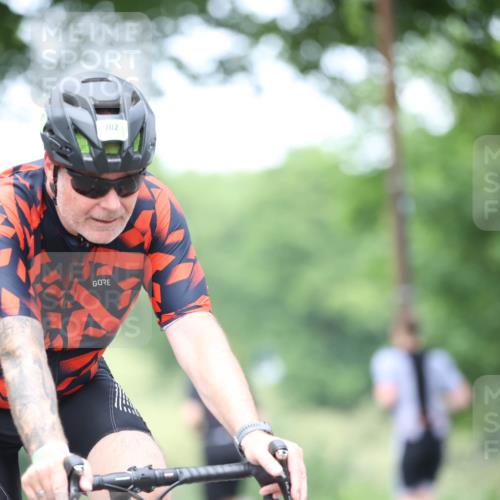 15.06.2025 - 7 Türme Triathlon Yannick Fuchs http://msf.ph/oto/8053490 15.06.2025 13:42:40 Radfahren 702 meine-sportfotos.de