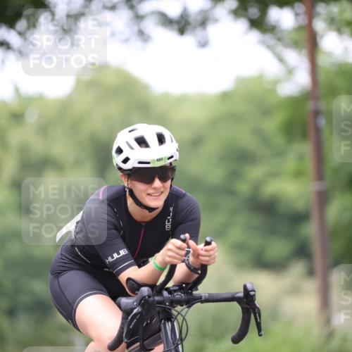 15.06.2025 - 7 Türme Triathlon Yannick Fuchs http://msf.ph/oto/8053498 15.06.2025 13:42:49 Radfahren  meine-sportfotos.de