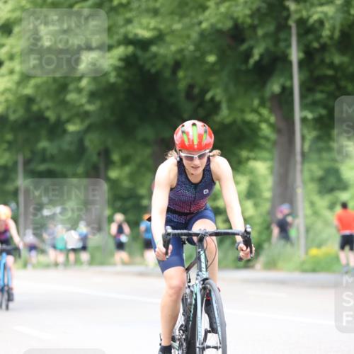 15.06.2025 - 7 Türme Triathlon Yannick Fuchs http://msf.ph/oto/8053549 15.06.2025 13:43:30 Radfahren  meine-sportfotos.de