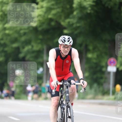15.06.2025 - 7 Türme Triathlon Yannick Fuchs http://msf.ph/oto/8053560 15.06.2025 13:43:35 Radfahren  meine-sportfotos.de