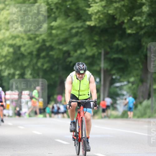 15.06.2025 - 7 Türme Triathlon Yannick Fuchs http://msf.ph/oto/8053586 15.06.2025 13:43:51 Radfahren  meine-sportfotos.de