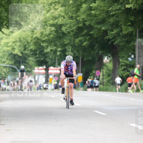 15.06.2025 - 7 Türme Triathlon Yannick Fuchs http://msf.ph/oto/8053589 15.06.2025 13:43:53 Radfahren  meine-sportfotos.de