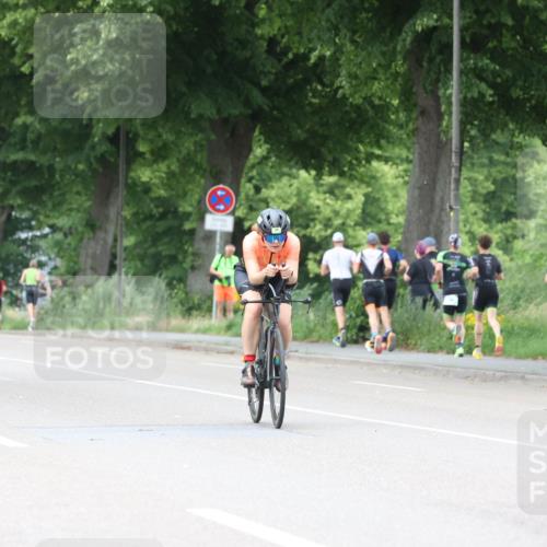 15.06.2025 - 7 Türme Triathlon Yannick Fuchs http://msf.ph/oto/8053668 15.06.2025 13:44:50 Radfahren  meine-sportfotos.de