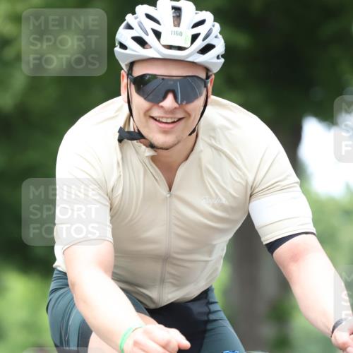 15.06.2025 - 7 Türme Triathlon Yannick Fuchs http://msf.ph/oto/8053702 15.06.2025 13:45:17 Radfahren 1160 meine-sportfotos.de