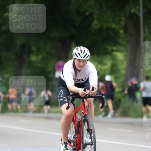 15.06.2025 - 7 Türme Triathlon Yannick Fuchs http://msf.ph/oto/8053708 15.06.2025 13:45:25 Radfahren  meine-sportfotos.de