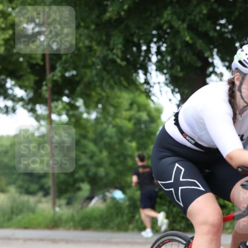 15.06.2025 - 7 Türme Triathlon Yannick Fuchs http://msf.ph/oto/8053713 15.06.2025 13:45:26 Radfahren  meine-sportfotos.de