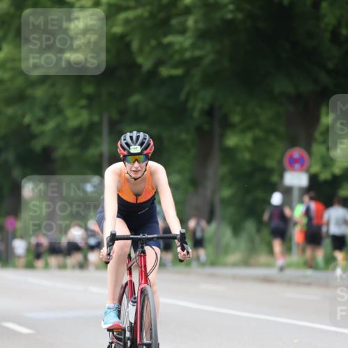 15.06.2025 - 7 Türme Triathlon Yannick Fuchs http://msf.ph/oto/8053715 15.06.2025 13:45:30 Radfahren  meine-sportfotos.de