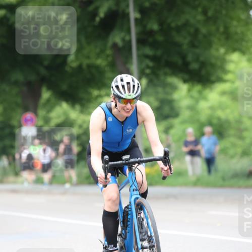 15.06.2025 - 7 Türme Triathlon Yannick Fuchs http://msf.ph/oto/8053741 15.06.2025 13:45:44 Radfahren 1145 meine-sportfotos.de