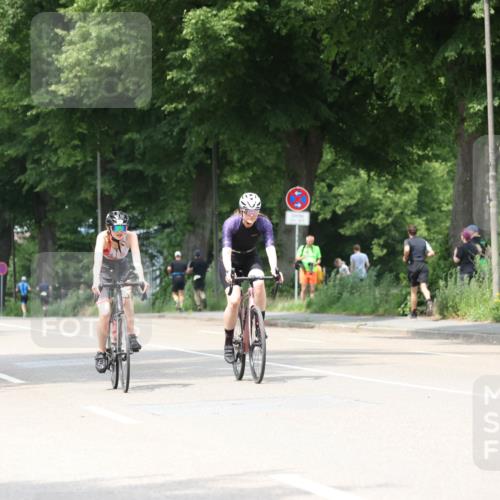 15.06.2025 - 7 Türme Triathlon Yannick Fuchs http://msf.ph/oto/8053815 15.06.2025 13:46:34 Radfahren  meine-sportfotos.de