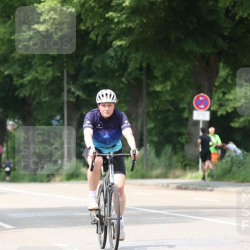 15.06.2025 - 7 Türme Triathlon Yannick Fuchs http://msf.ph/oto/8053822 15.06.2025 13:46:38 Radfahren  meine-sportfotos.de