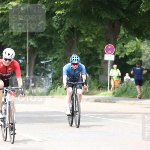15.06.2025 - 7 Türme Triathlon Yannick Fuchs http://msf.ph/oto/8053829 15.06.2025 13:46:40 Radfahren  meine-sportfotos.de