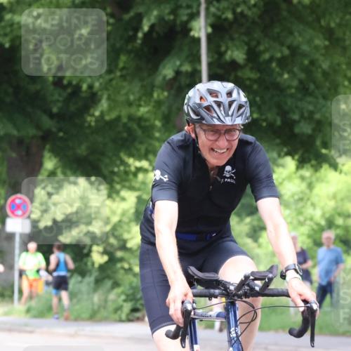 15.06.2025 - 7 Türme Triathlon Yannick Fuchs http://msf.ph/oto/8053851 15.06.2025 13:46:52 Radfahren  meine-sportfotos.de