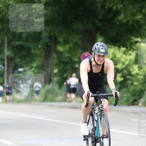 15.06.2025 - 7 Türme Triathlon Yannick Fuchs http://msf.ph/oto/8053861 15.06.2025 13:47:00 Radfahren 891 meine-sportfotos.de